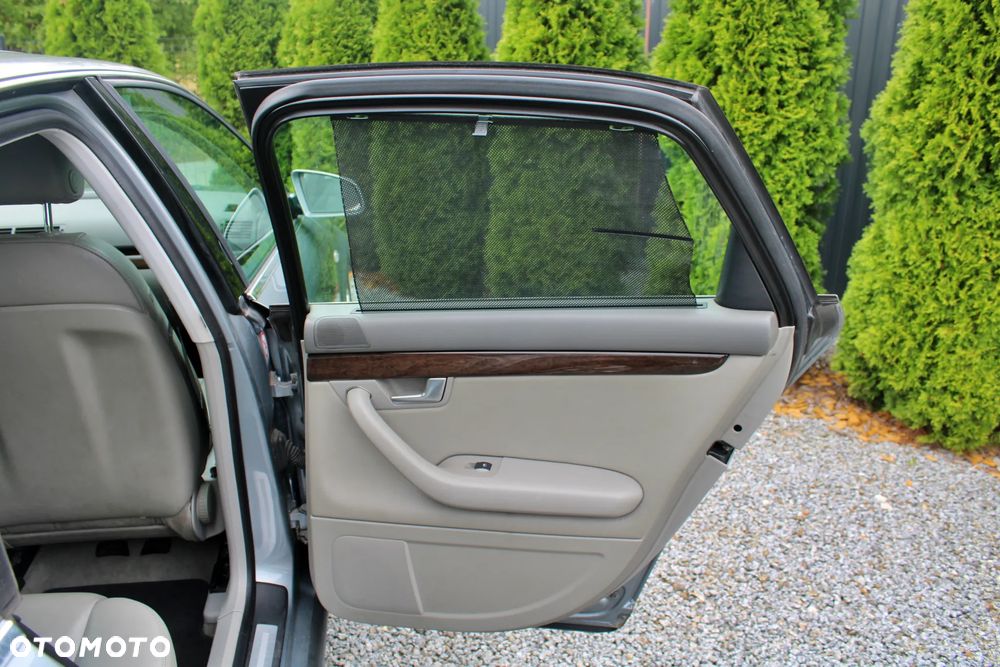 Audi A4 Limousine 2.0 T FSI quattro tiptronic - 31