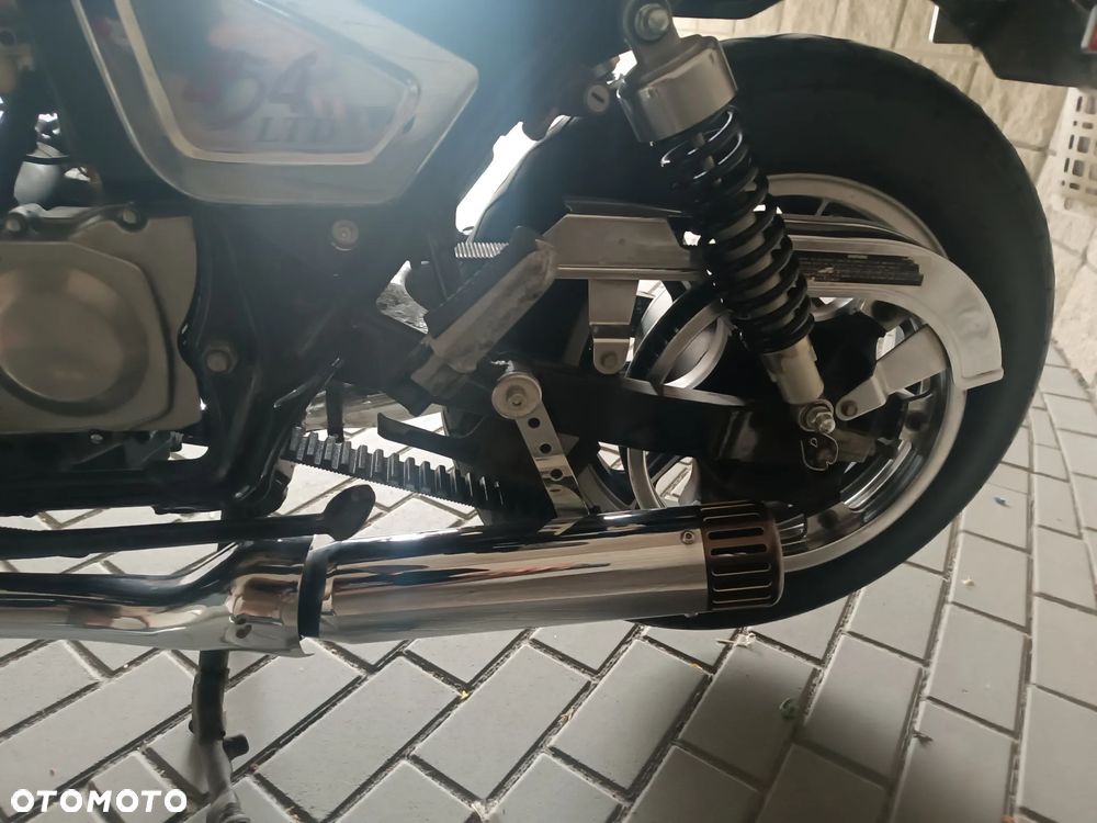 Kawasaki LTD - 8