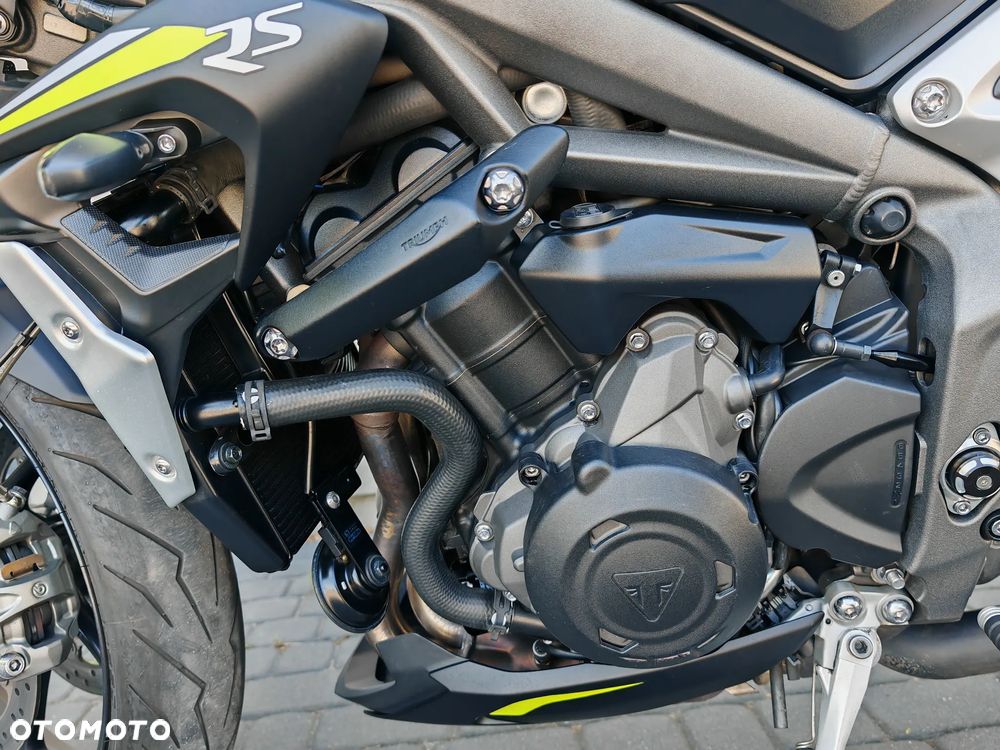 Triumph Street Triple - 34