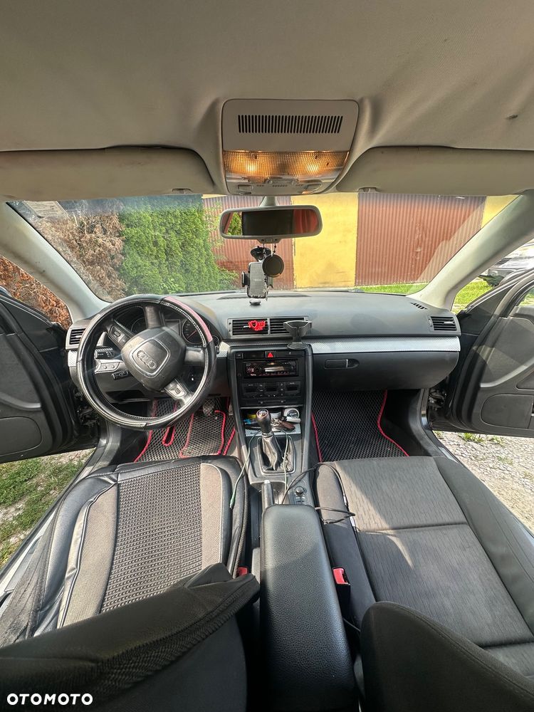 Audi A4 Avant - 13