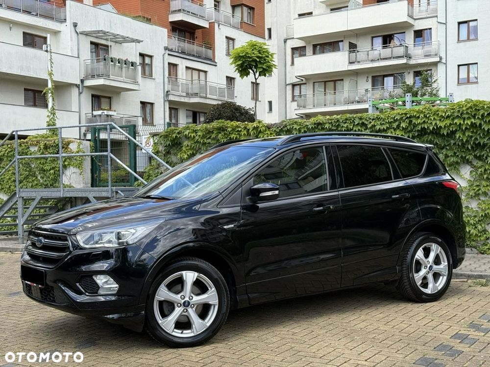 Ford Kuga 1.5 EcoBoost 2x4 ST-Line - 15