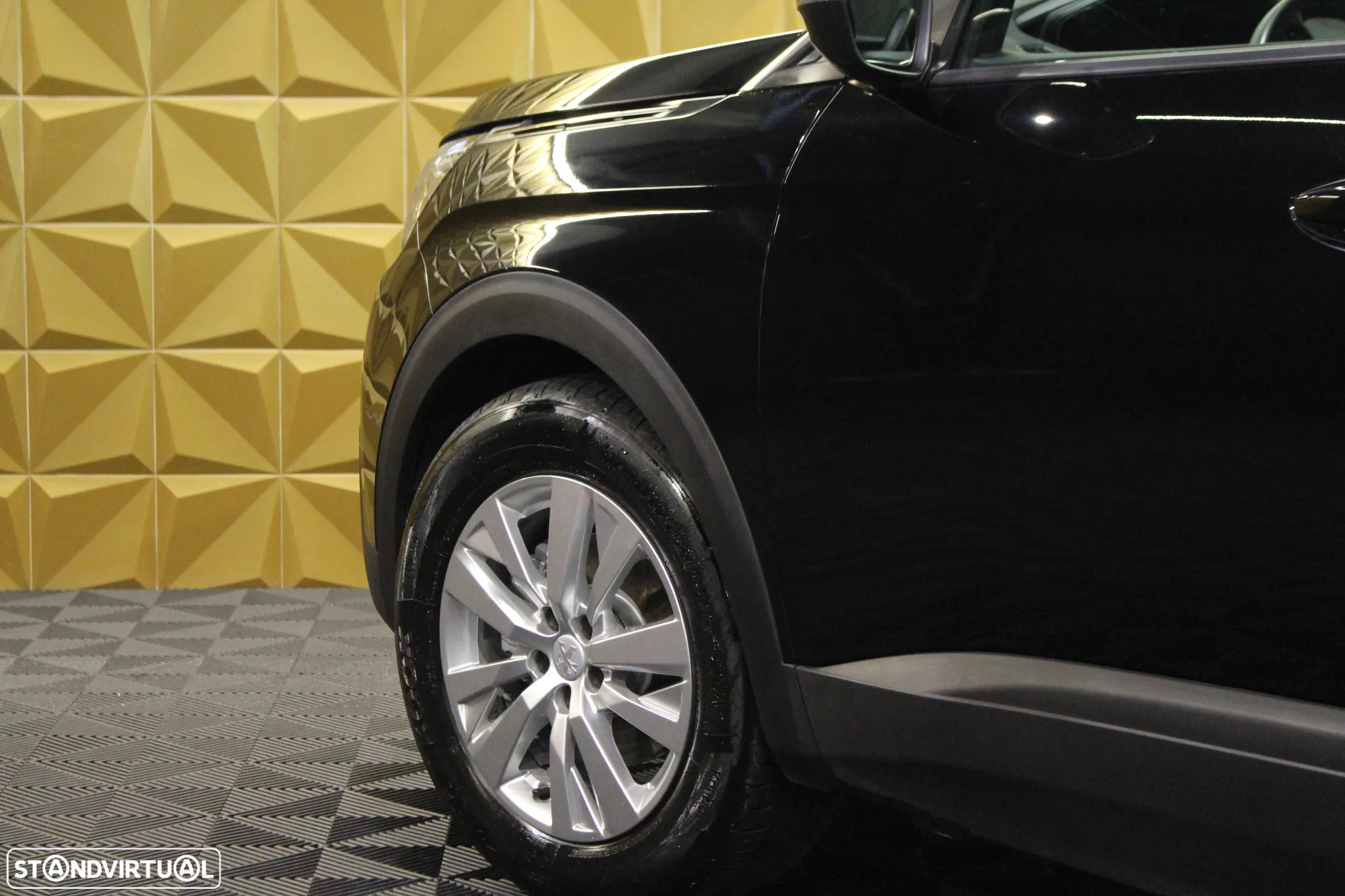 Peugeot 3008 1.5 BlueHDi Active - 11