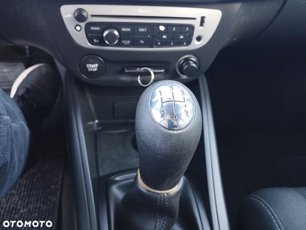 Renault Megane 1.6 16V 100 TomTom Edition - 15