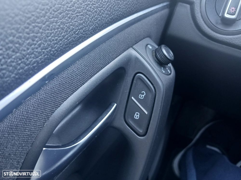 VW Polo 1.4 TDi BlueMotion - 29