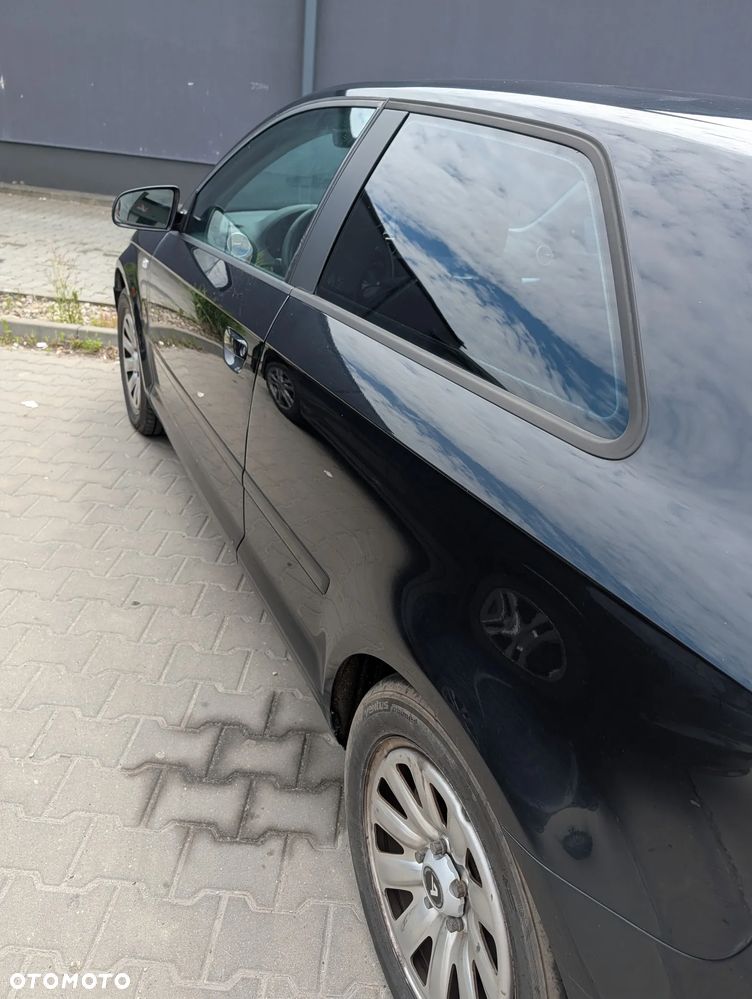 Audi A3 3-drzwiowe 1.9 TDIe DPF - 18