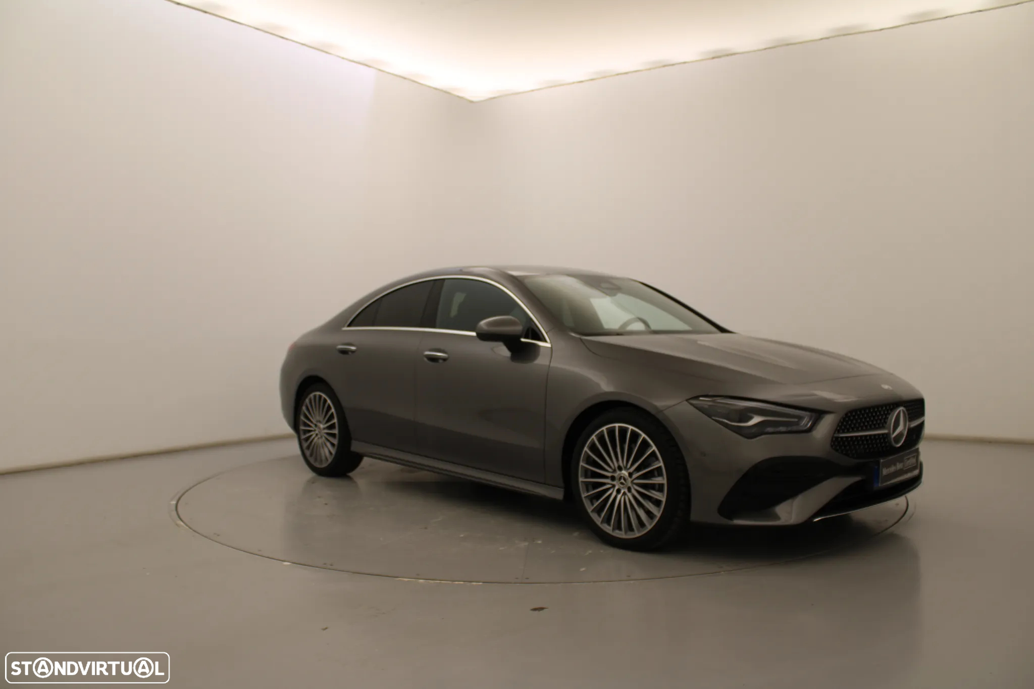 Mercedes-Benz CLA 200 d - 2