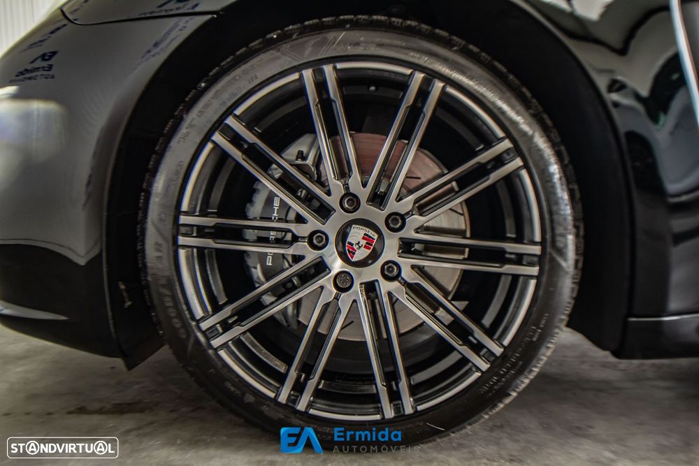 Porsche Panamera Platinum Edition - 15
