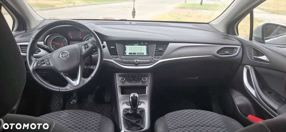 Opel Astra 1.6 CDTI Dynamic - 5