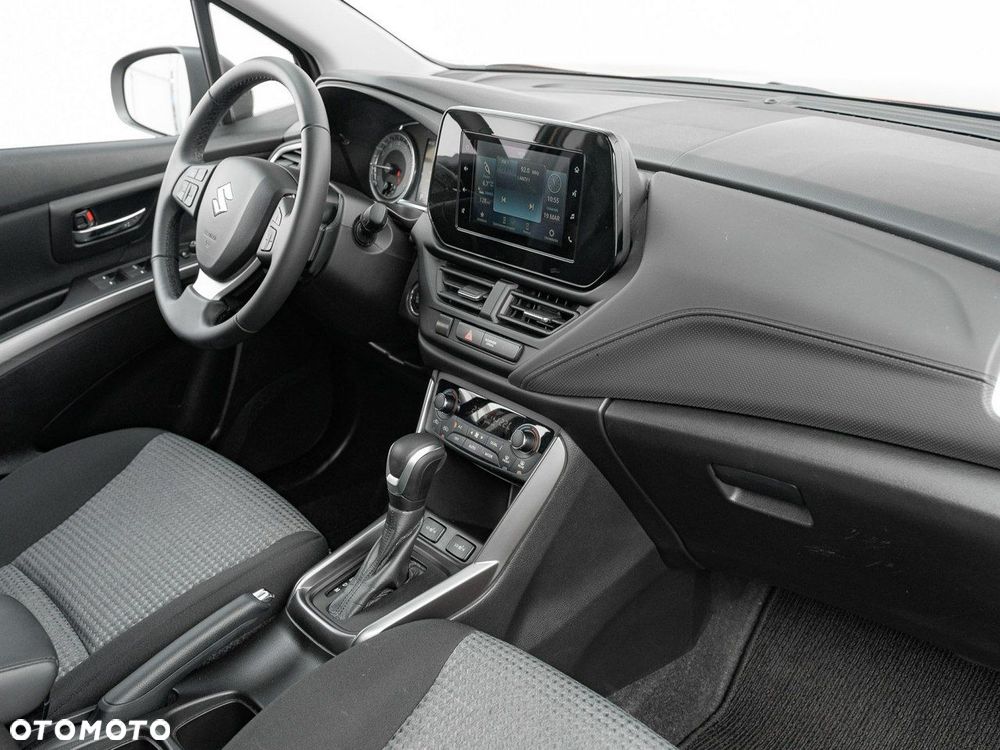 Suzuki S-Cross - 34