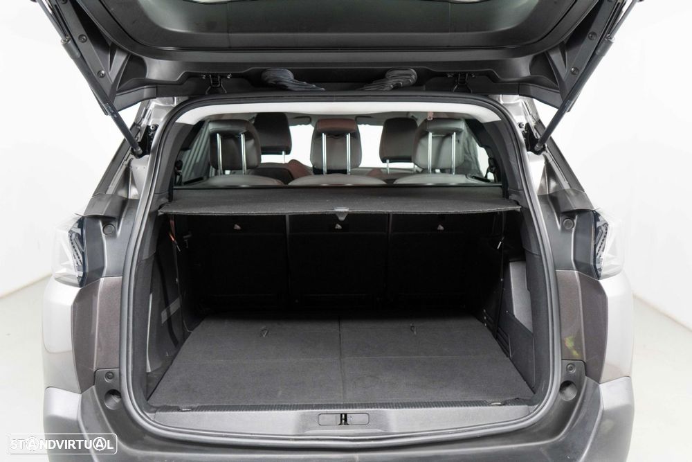 Peugeot 5008 1.2 PureTech Allure EAT8 - 14