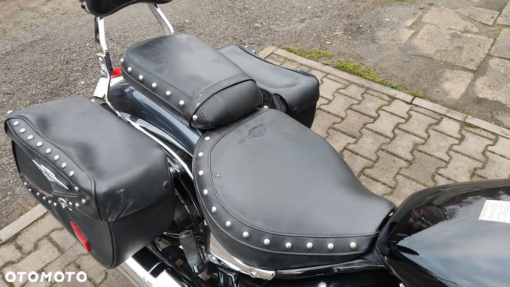 Suzuki Boulevard - 13