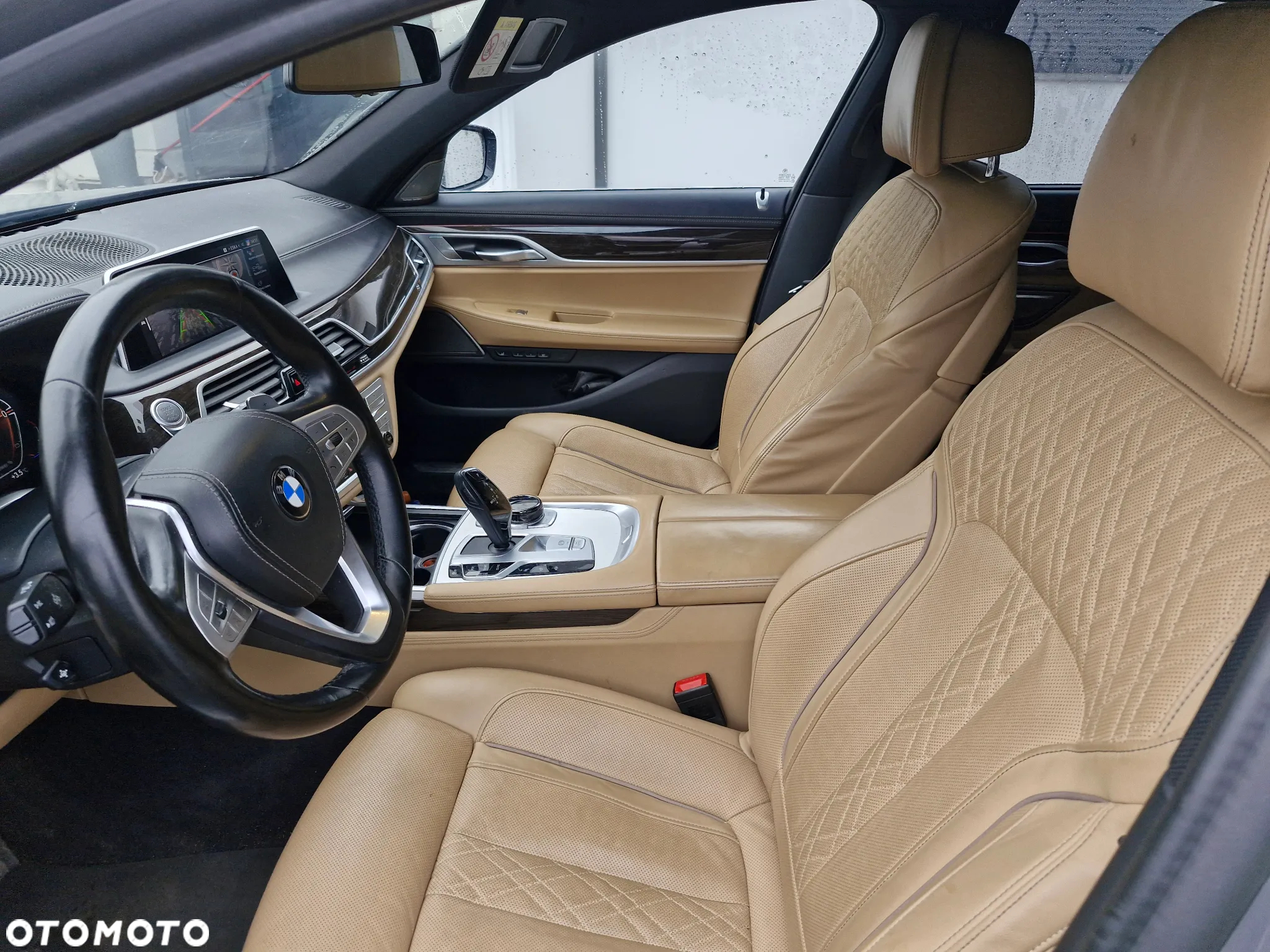BMW Seria 7 740d xDrive sport - 12