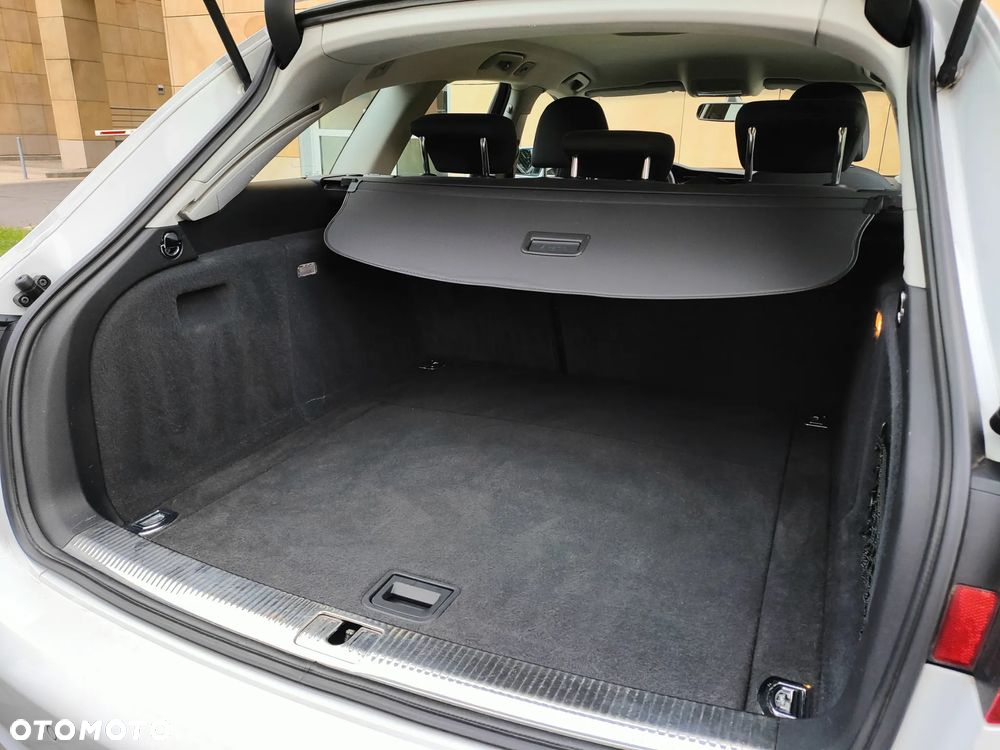 Audi A4 2.0 TDI Multitronic - 34
