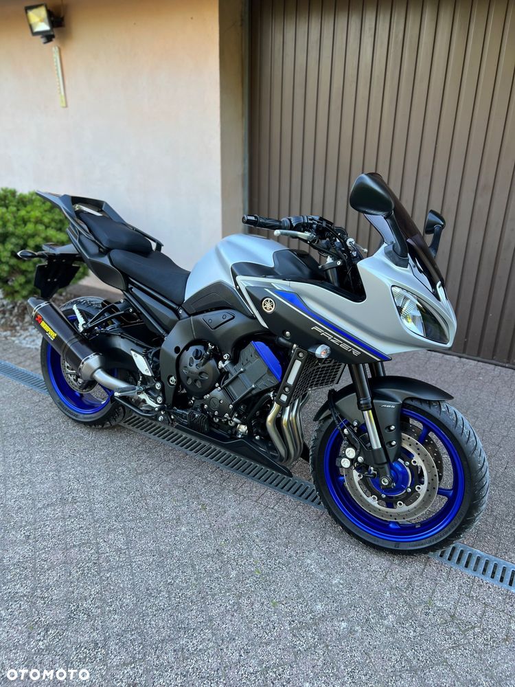 Yamaha FZ8 - 1