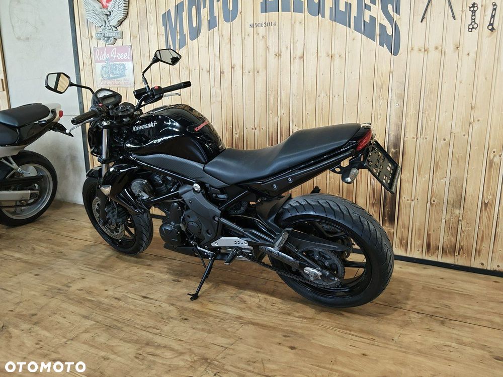Kawasaki ER - 7