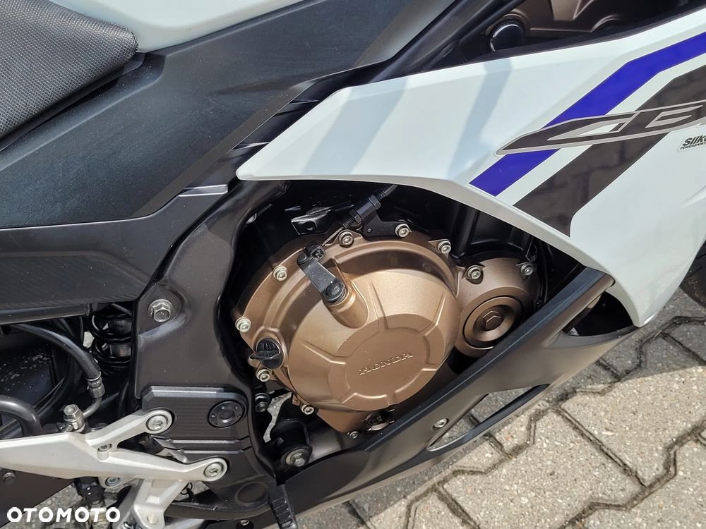 Honda CBR - 16