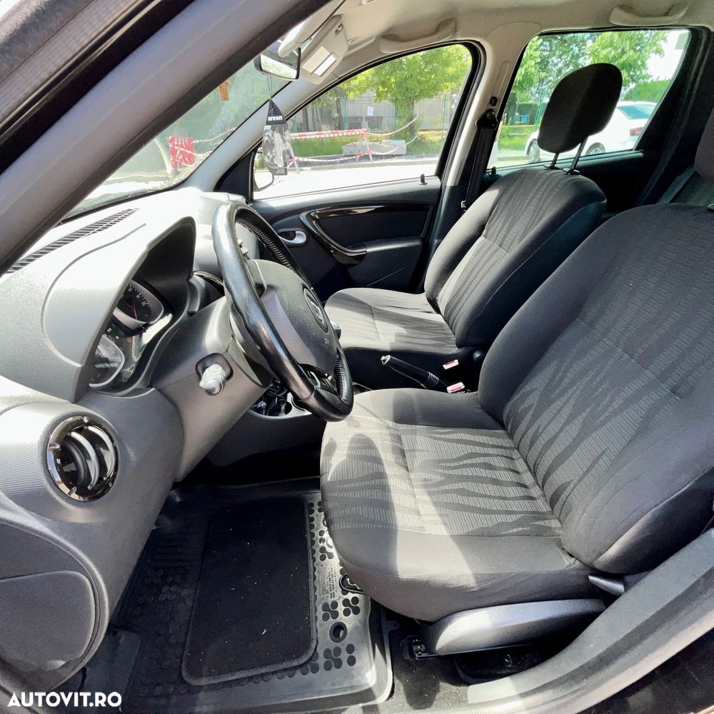 Dacia Duster 1.5 dCi 4x2 Prestige - 9