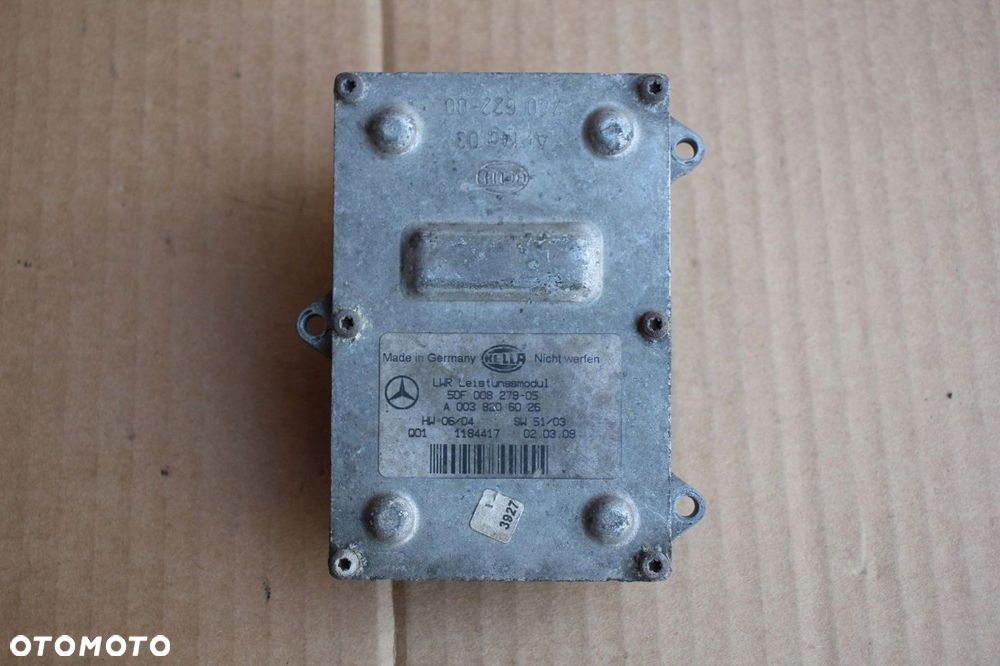 Moduł skrętu Lampy przód przedniej XENON Mercedes w211 0038206026 - 1