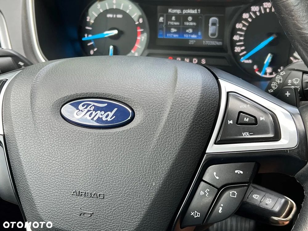 Ford Mondeo - 18
