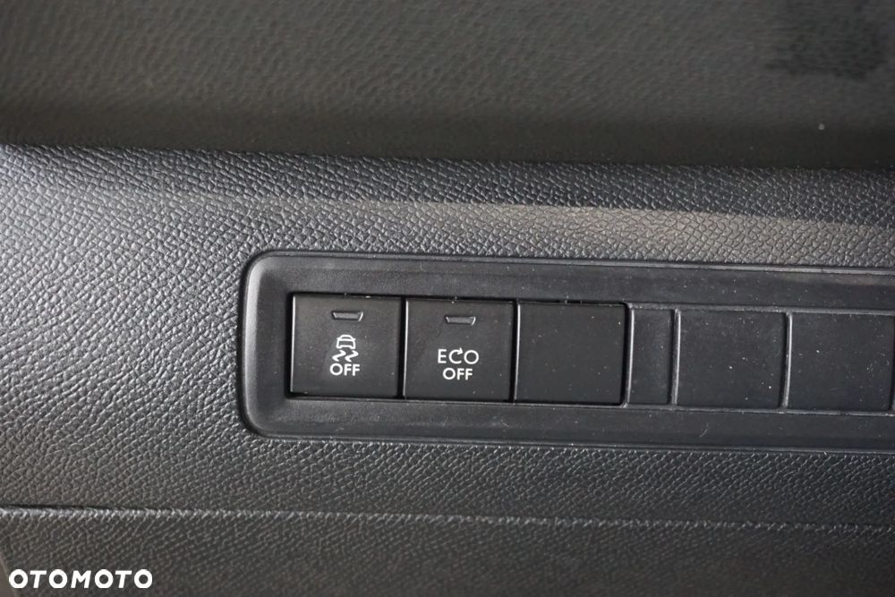 Peugeot 308 BlueHDi FAP 120 EAT6 Stop & Start Active - 29