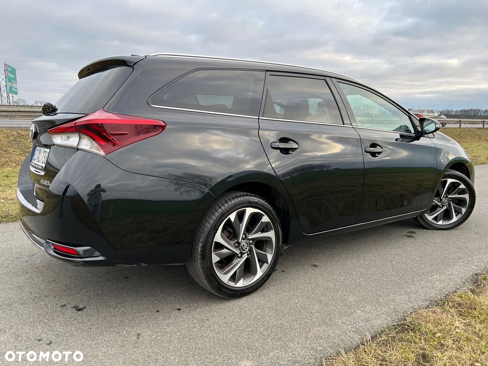 Toyota Auris 1.2 Turbo Edition S+ - 32