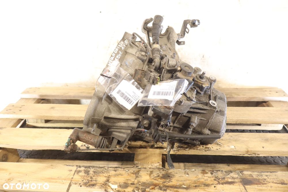 SKRZYNIA BIEGÓW 6 BIEGOWA HYUNDAI I20 II 1.1CRDI U68MEH - 4