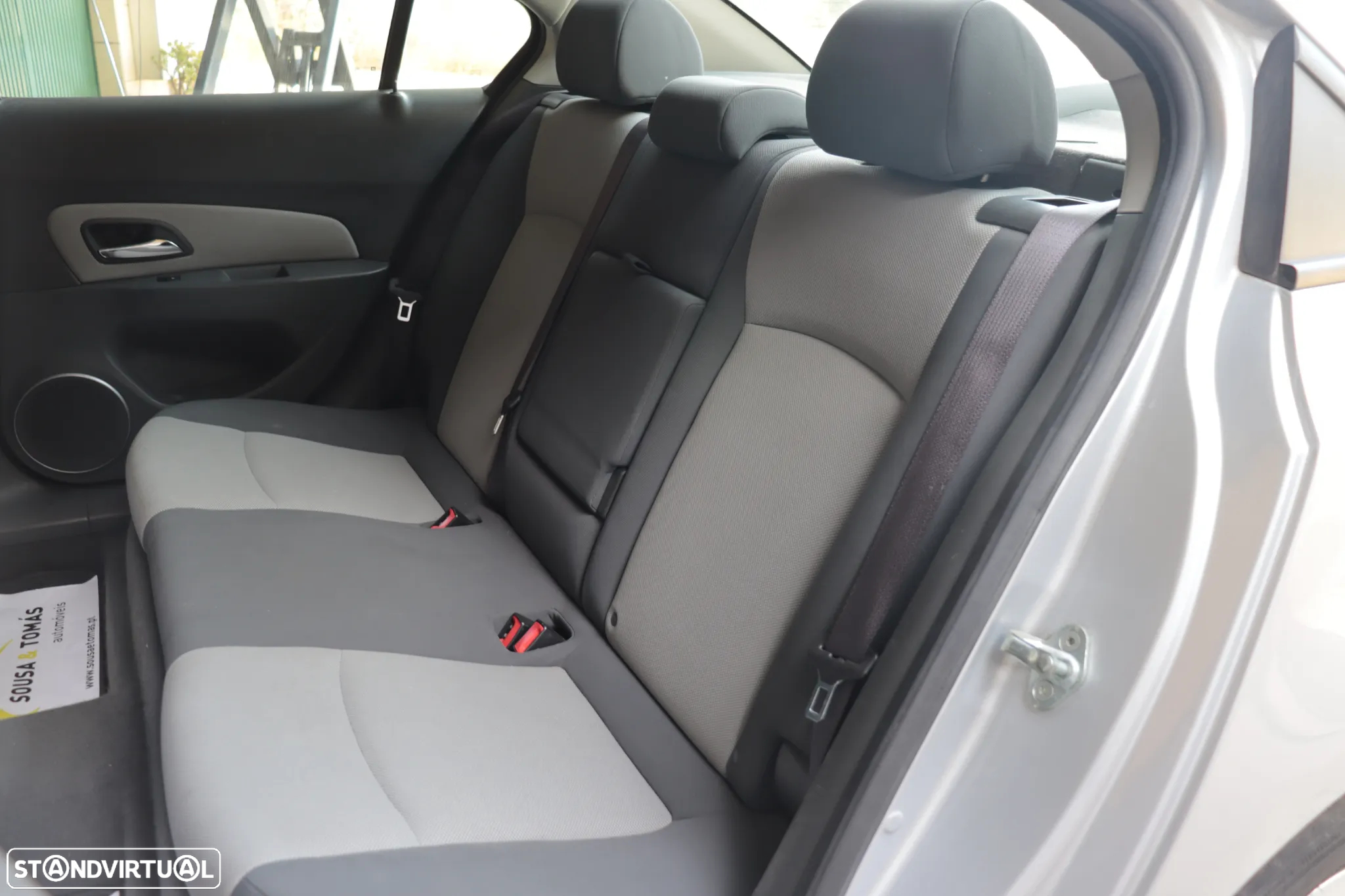 Chevrolet Cruze 1.6 LS - 14
