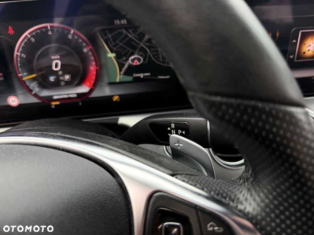 Mercedes-Benz Klasa E 220 d 4Matic 9G-TRONIC AMG Line - 24