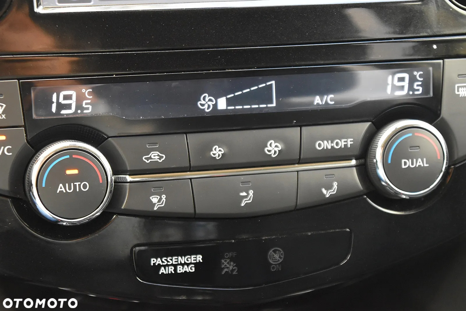 Nissan X-Trail - 34