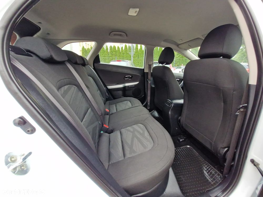 Kia Ceed 1.4 CVVT Attract - 21