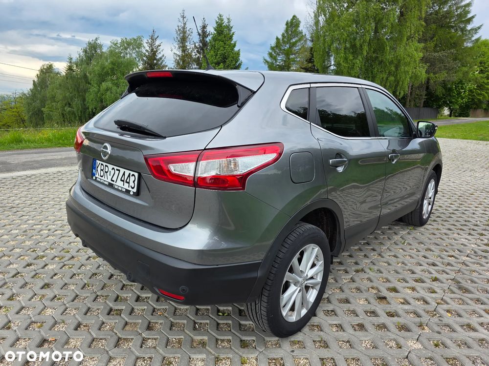 Nissan Qashqai 1.2 DIG-T N-Vision - 4
