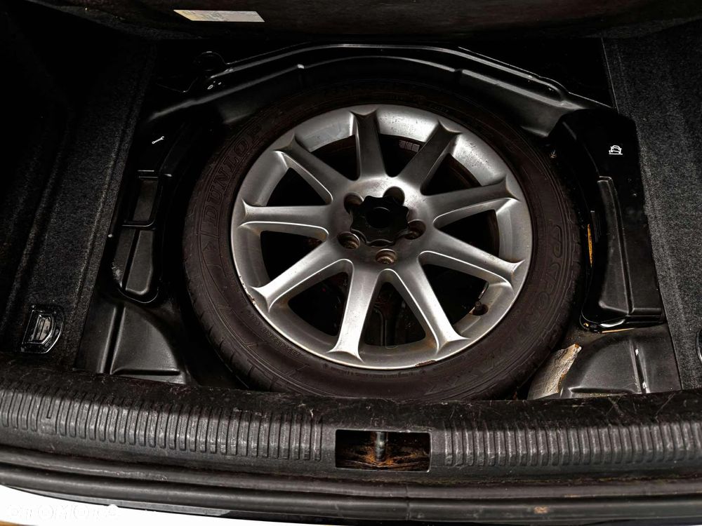 Audi A4 Limousine - 9