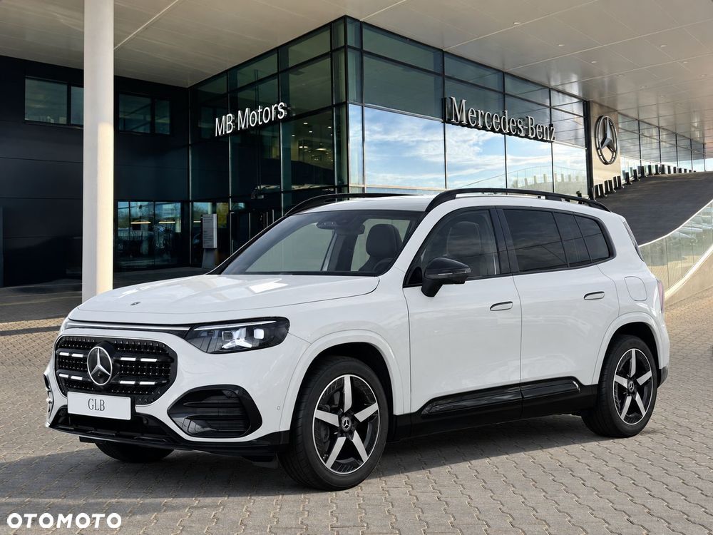 Mercedes-Benz GLB - 2