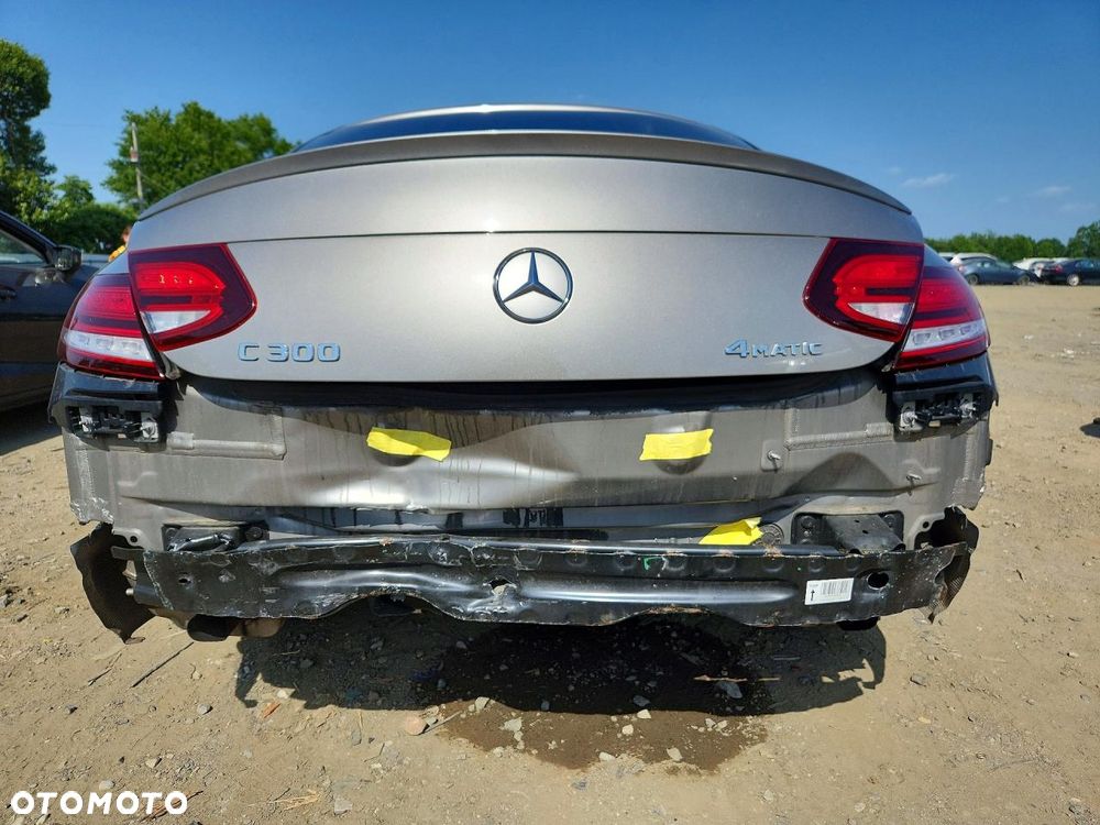 Mercedes-Benz Klasa C 300 4MATIC 9G-TRONIC - 7