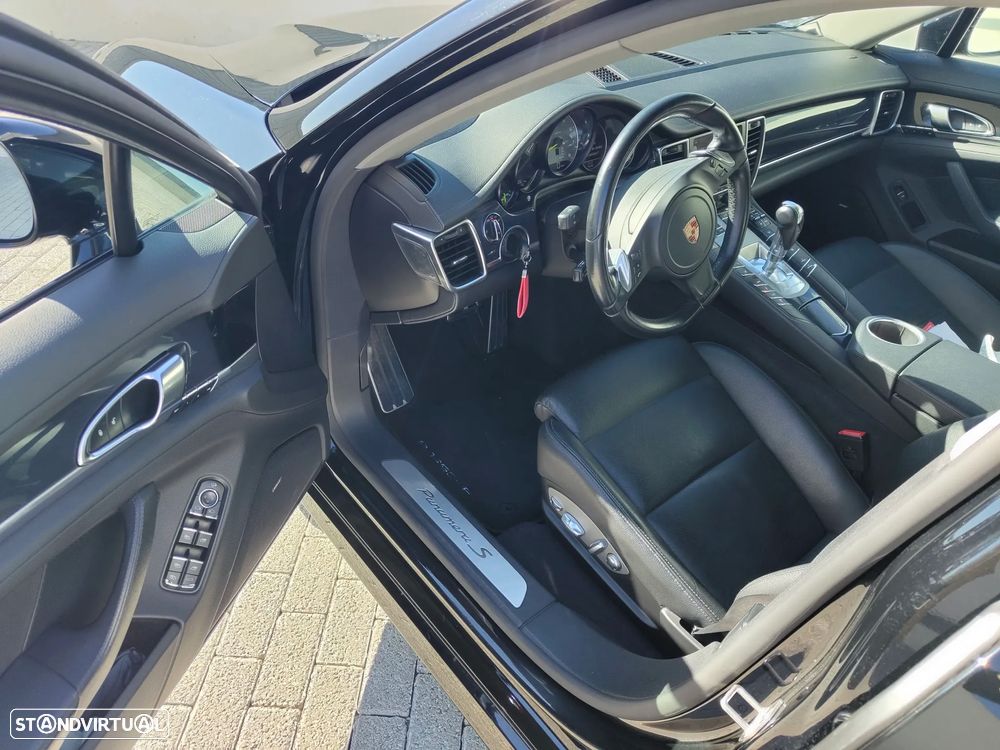 Porsche Panamera S E-Hybrid - 10