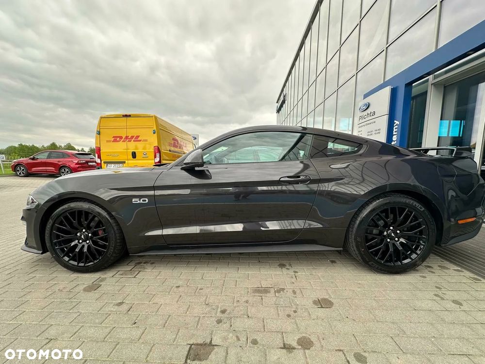 Ford Mustang - 10