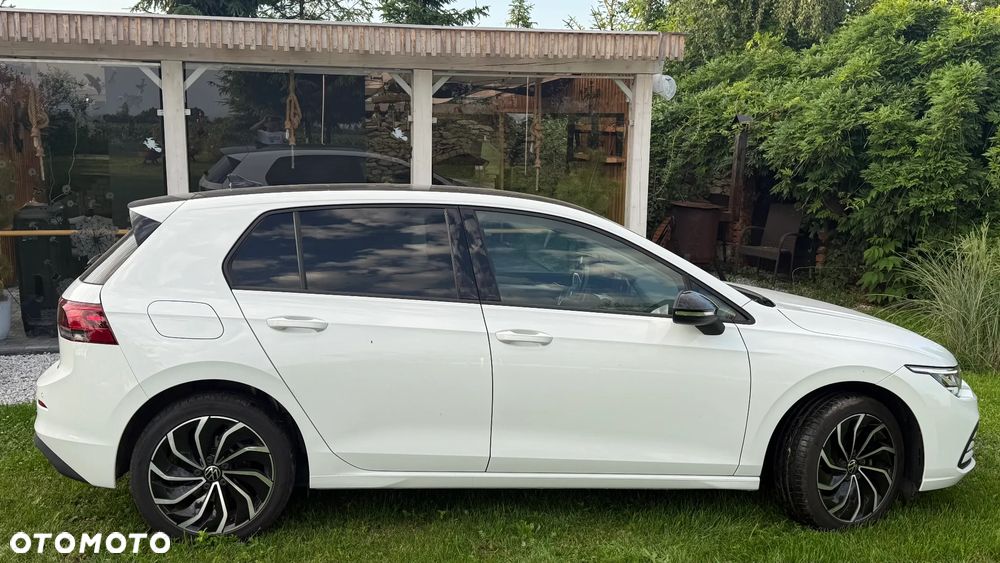 Volkswagen Golf - 5