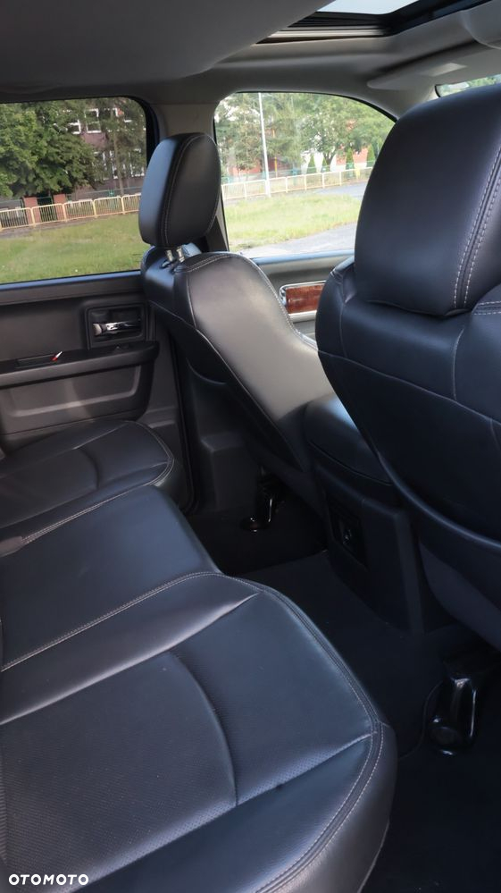 Dodge RAM 1500 5.7 4x4 - 15