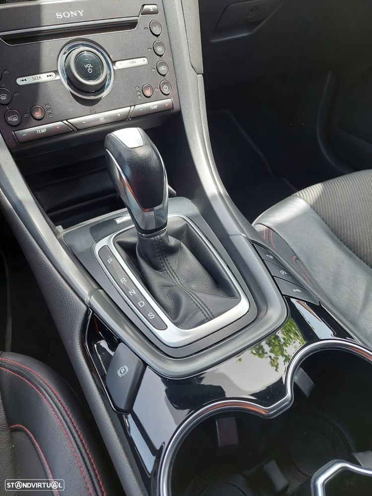 Ford Mondeo SW 2.0 TDCi ST-Line Powershift - 13