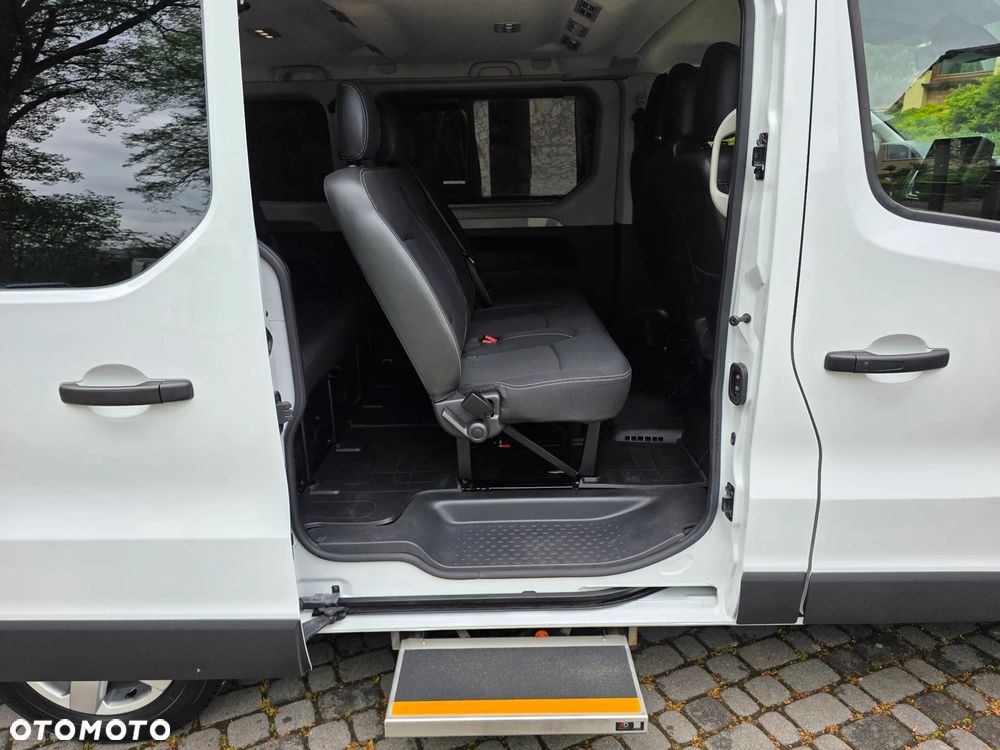 Renault Trafic - 13