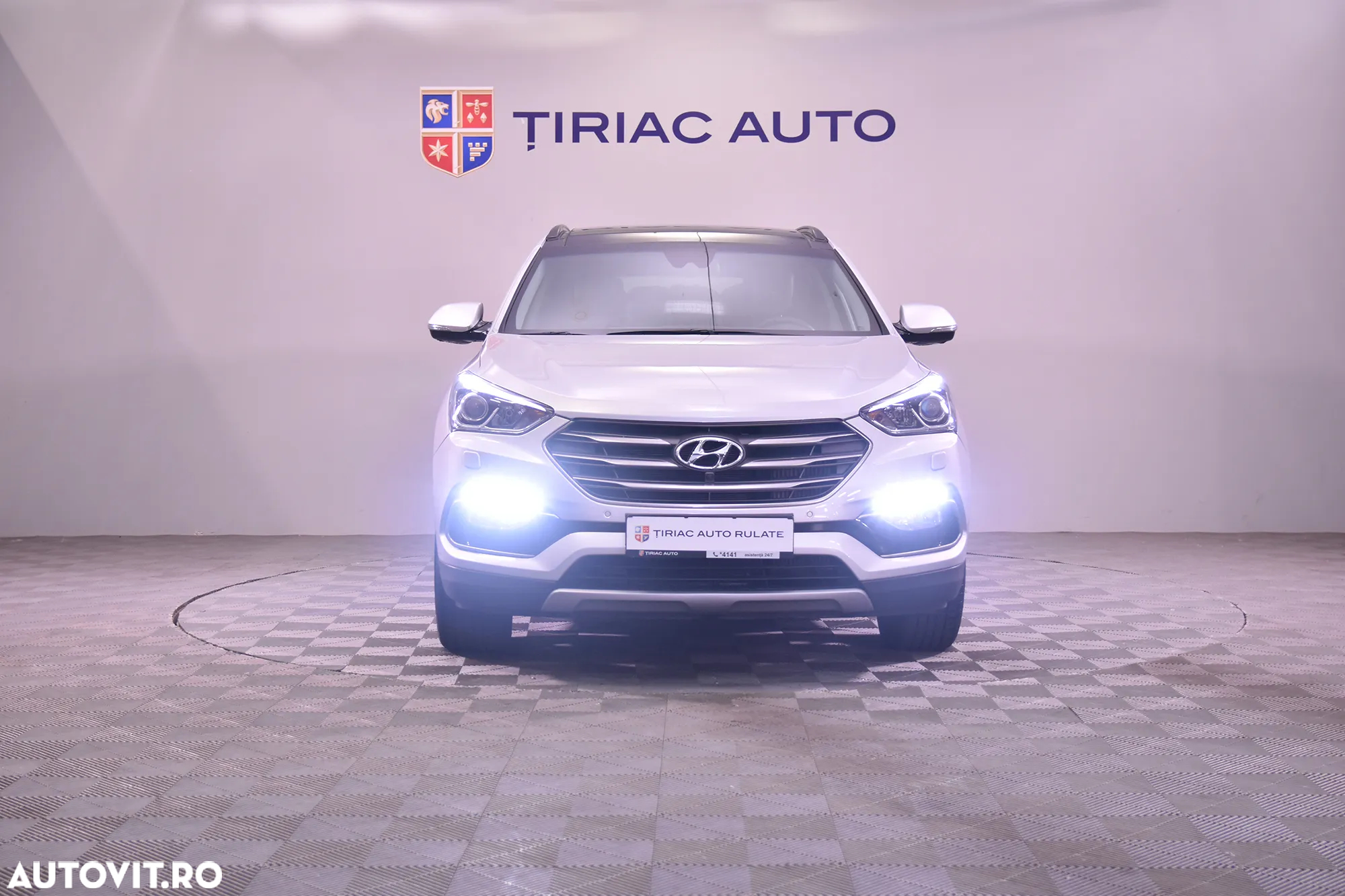 Hyundai Santa Fe - 8