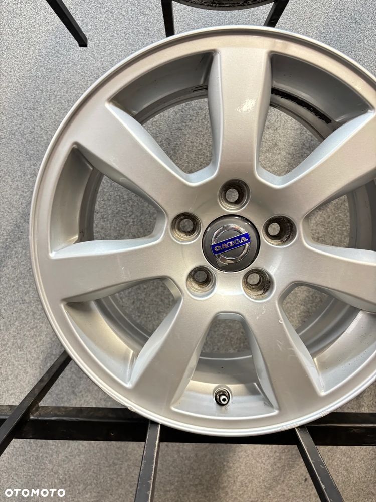 4 Felgi Alu. Volvo V70, V60, S60, V40, V50, 16" 31381194 Silver - 18