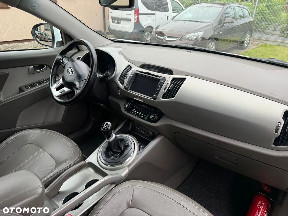 Kia Sportage 2,0 CRDI 2WD Vision - 9