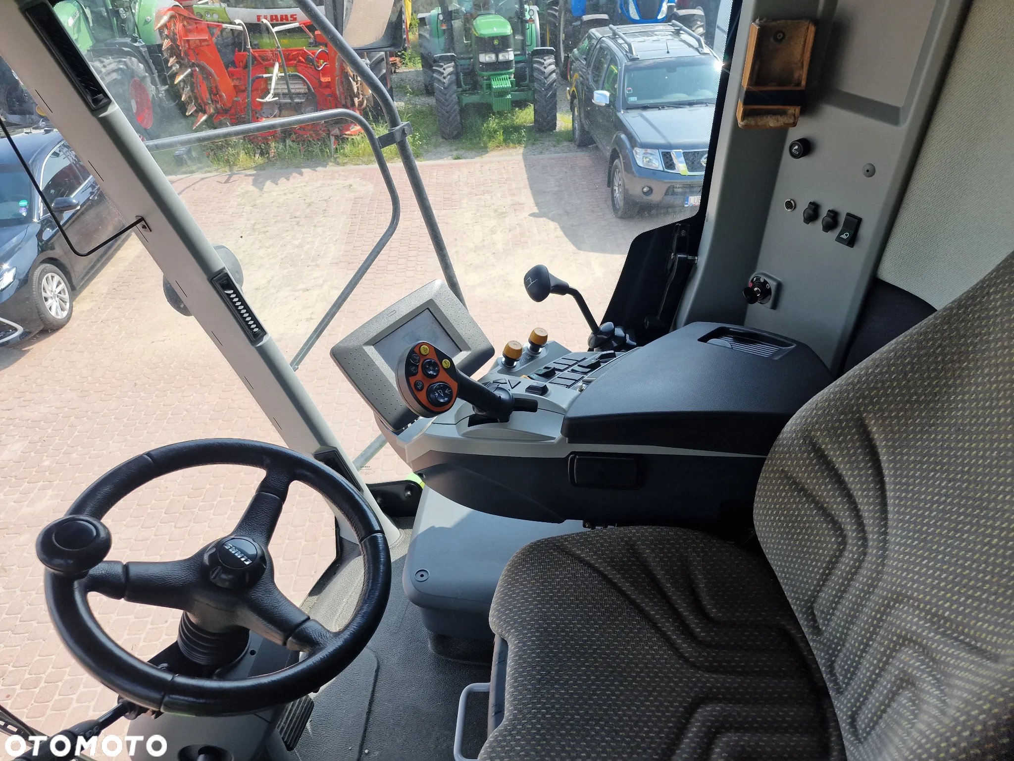 Claas Tucano 440, 5.4m, 4X4, 2010r. - 6