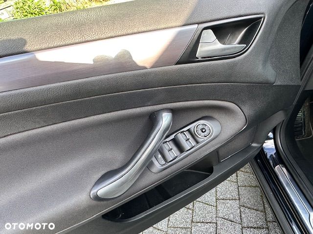 Ford Mondeo 1.6 T Titanium - 10
