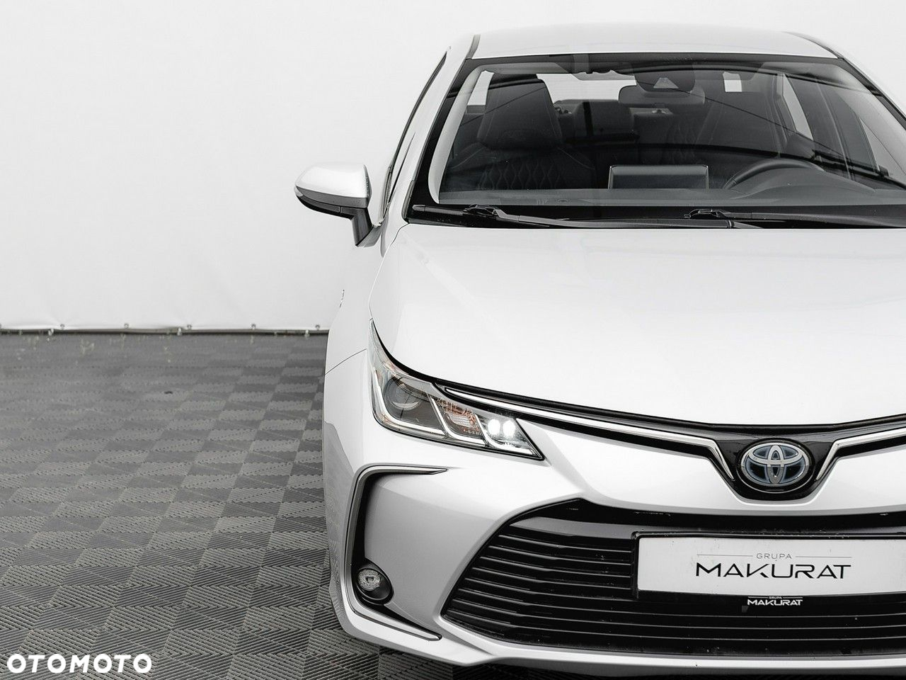 Toyota Corolla 1.8 Hybrid Comfort - 9