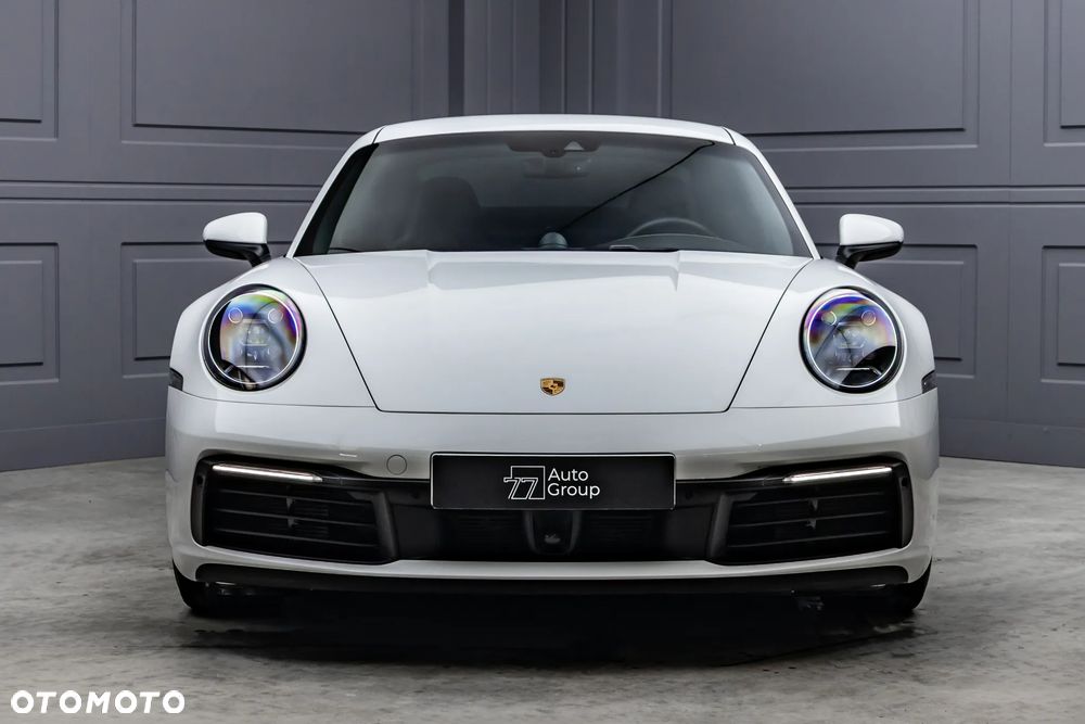 Porsche 911 Carrera 4 PDK - 5