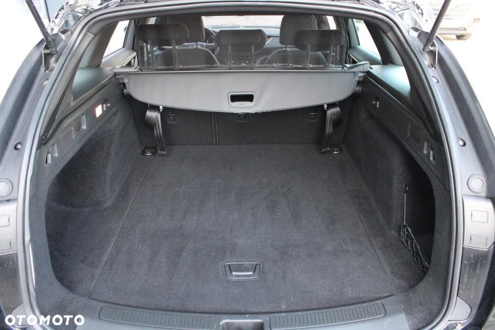 Opel Insignia - 21
