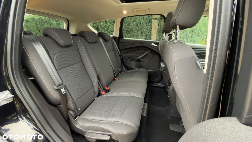 Ford Kuga 1.5 EcoBoost 4x4 Titanium - 24