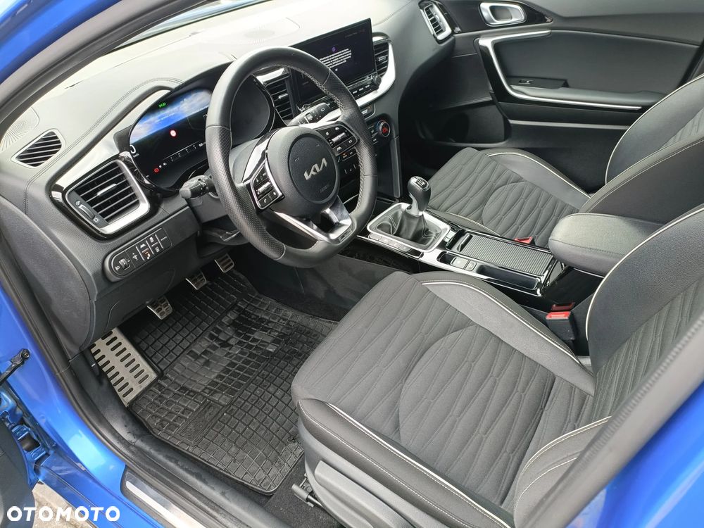 Kia ProCeed 1.5 T-GDI GT Line - 9